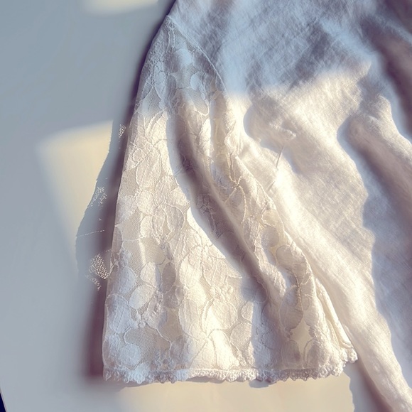 Bellambra Pure Linen Blouse Made in italy, Bell lace sleeves - Picture 2 of 9